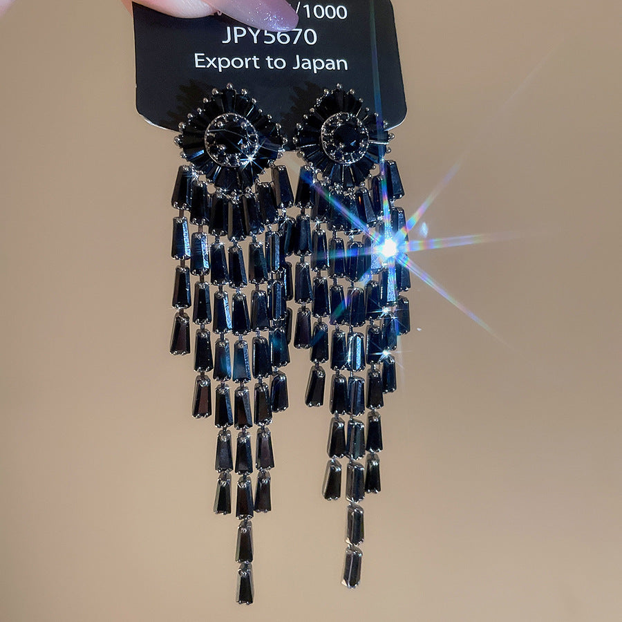 Geometric Tassel Earrings For Women In Electroplated Copper With Zircon Inlay