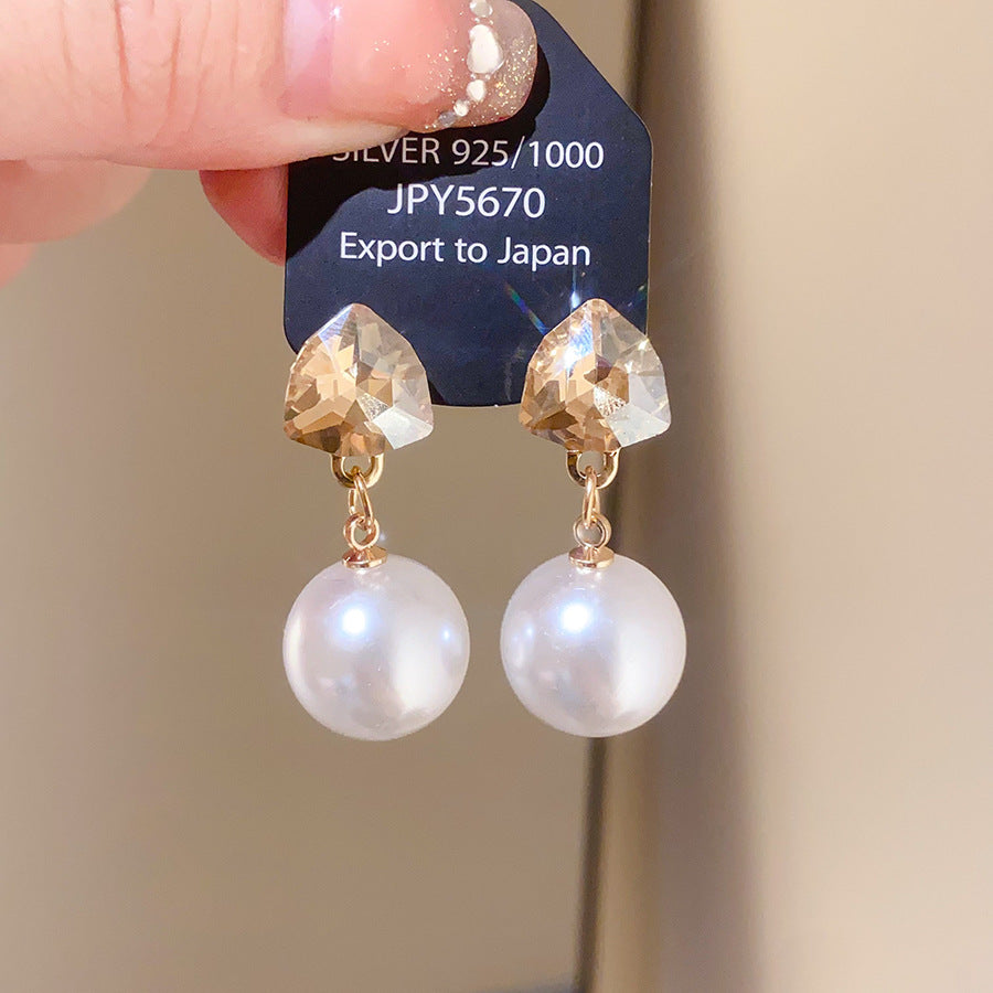 Retro Round Stud Earrings For Women With Tassel Craft, Imitation Pearl Material, And Zircon Inlay