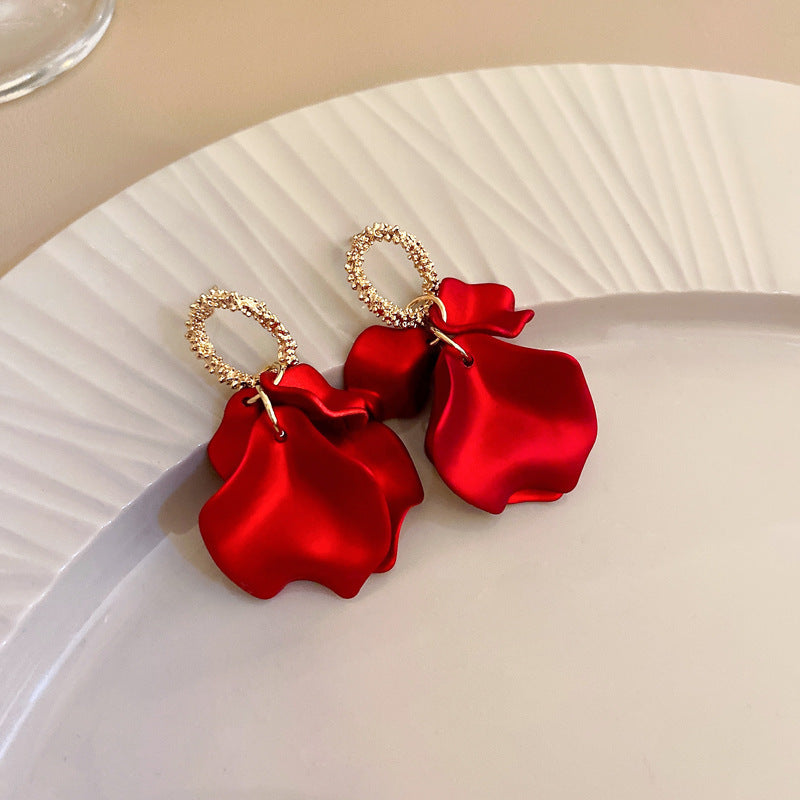 Geometric Enamel Earrings For Women In Retro Style Featuring Red Metal Design