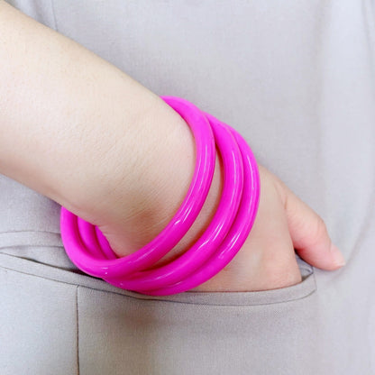 Style Rose Red Acrylic Circle Bangle For Women, 3 Pieces Set