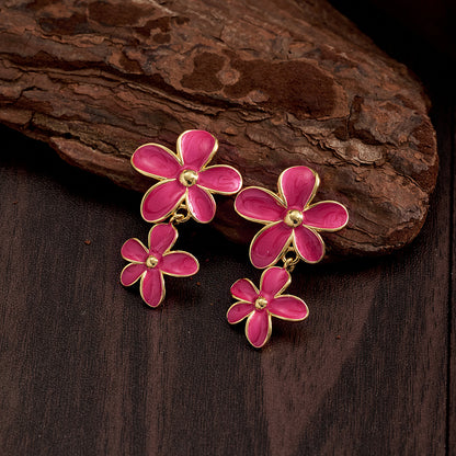 Polished Copper Flowers Stud Earrings For Women In Casual Style With 18K Gold Plated Finish