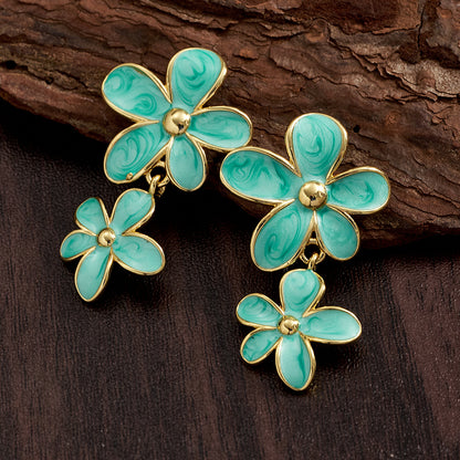 Polished Copper Flowers Stud Earrings For Women In Casual Style With 18K Gold Plated Finish