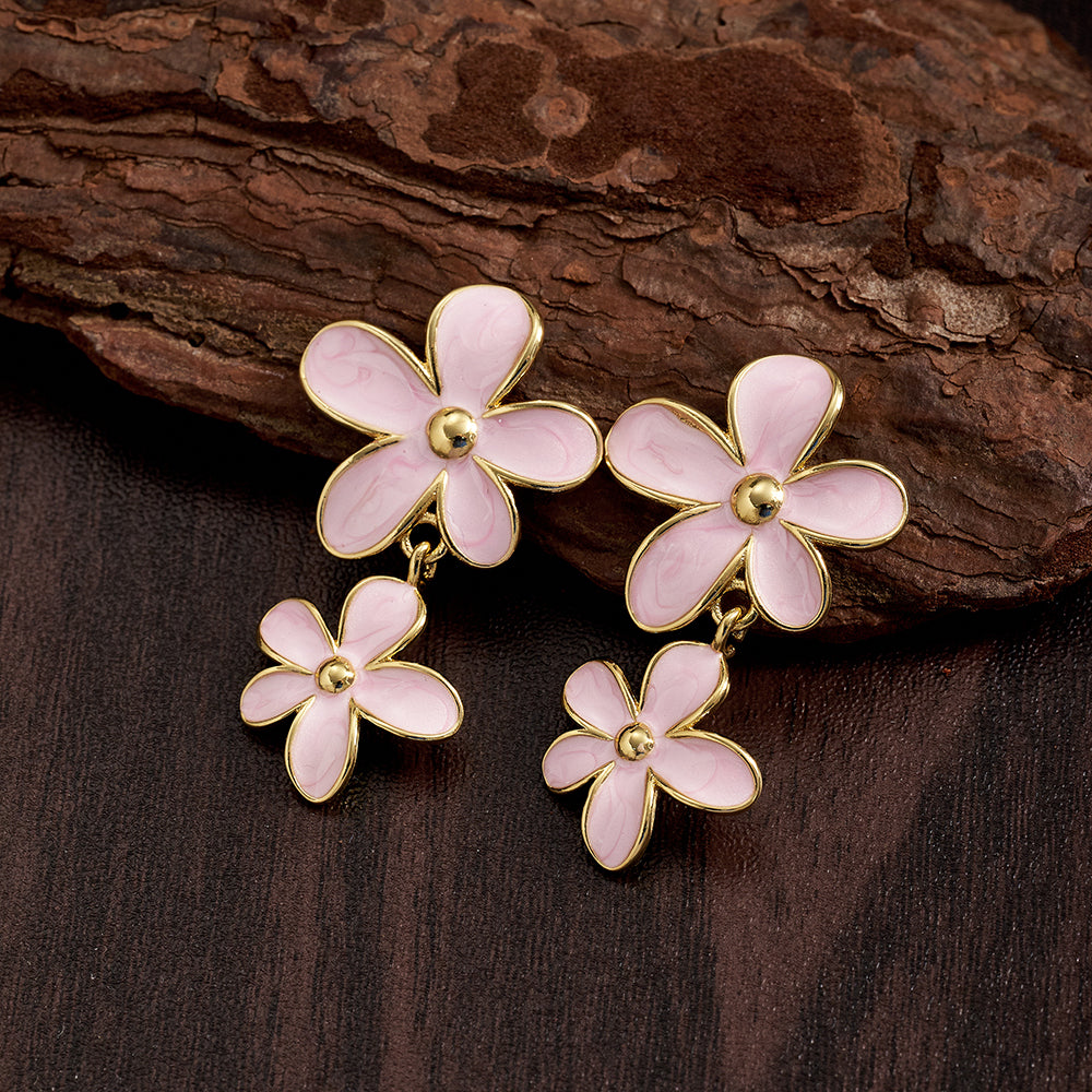 Polished Copper Flowers Stud Earrings For Women In Casual Style With 18K Gold Plated Finish