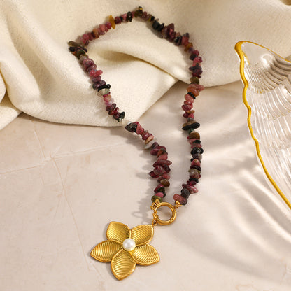 Unisex Flowers Necklace For Everyday Wear Featuring 304 Stainless Steel With 18K Real Gold Plated And Glass Pearl Beads On Beaded Chain