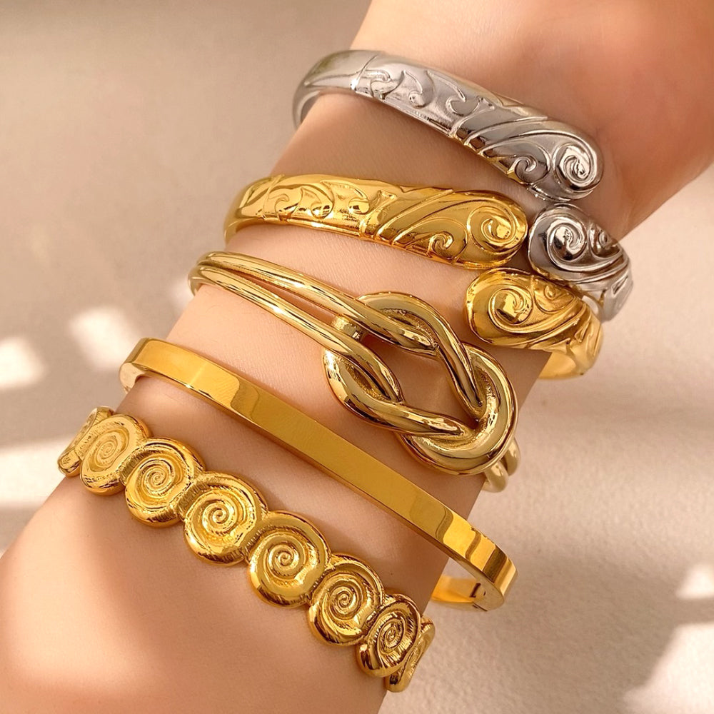 For Unisex Geometric Three-dimensional Bangle In Titanium Steel With 18K Gold Plated PVD Coating