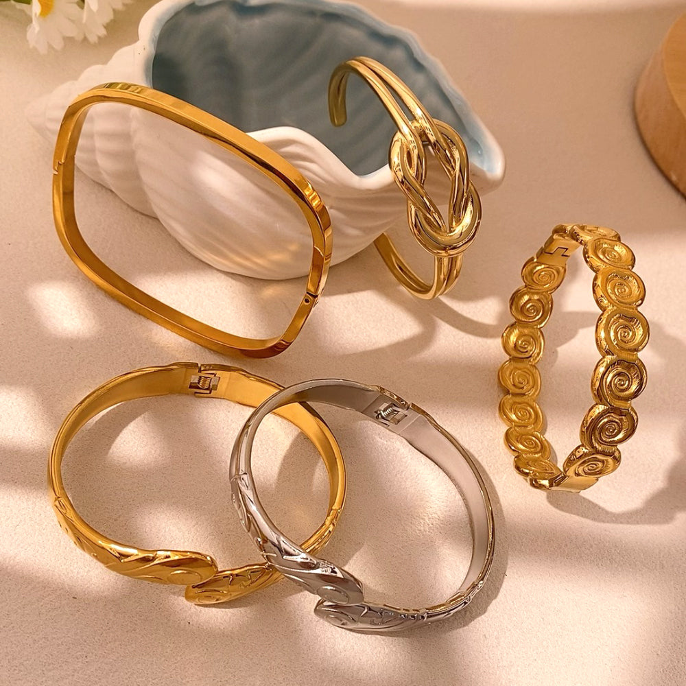 For Unisex Geometric Three-dimensional Bangle In Titanium Steel With 18K Gold Plated PVD Coating
