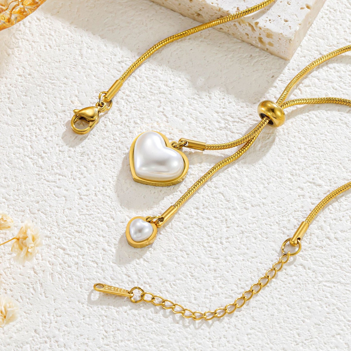 Heart Shape Necklace For Women Featuring Waterproof Non Tarnish Craft And Imitation Pearl Inlay With Snake Chain
