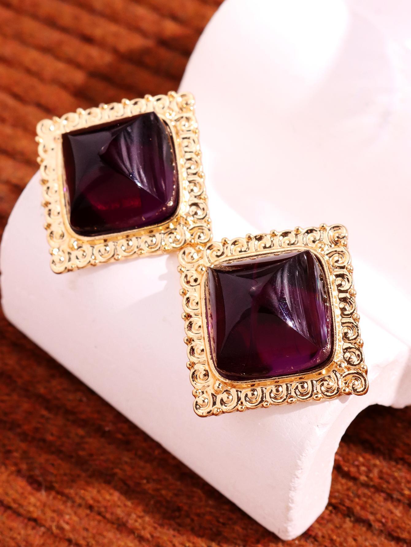 Retro Geometric Stud Earrings For Women Featuring Zinc Alloy Material With Blue Rhinestone Inlay