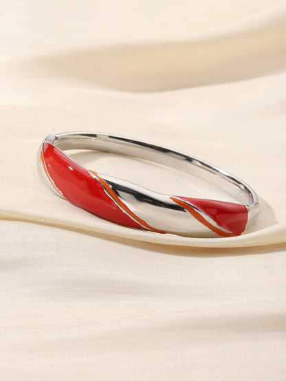 Exaggerated Circle Bangle For Women In Titanium Steel With Enamel Craft And 18K Real Gold Electroplated Finish