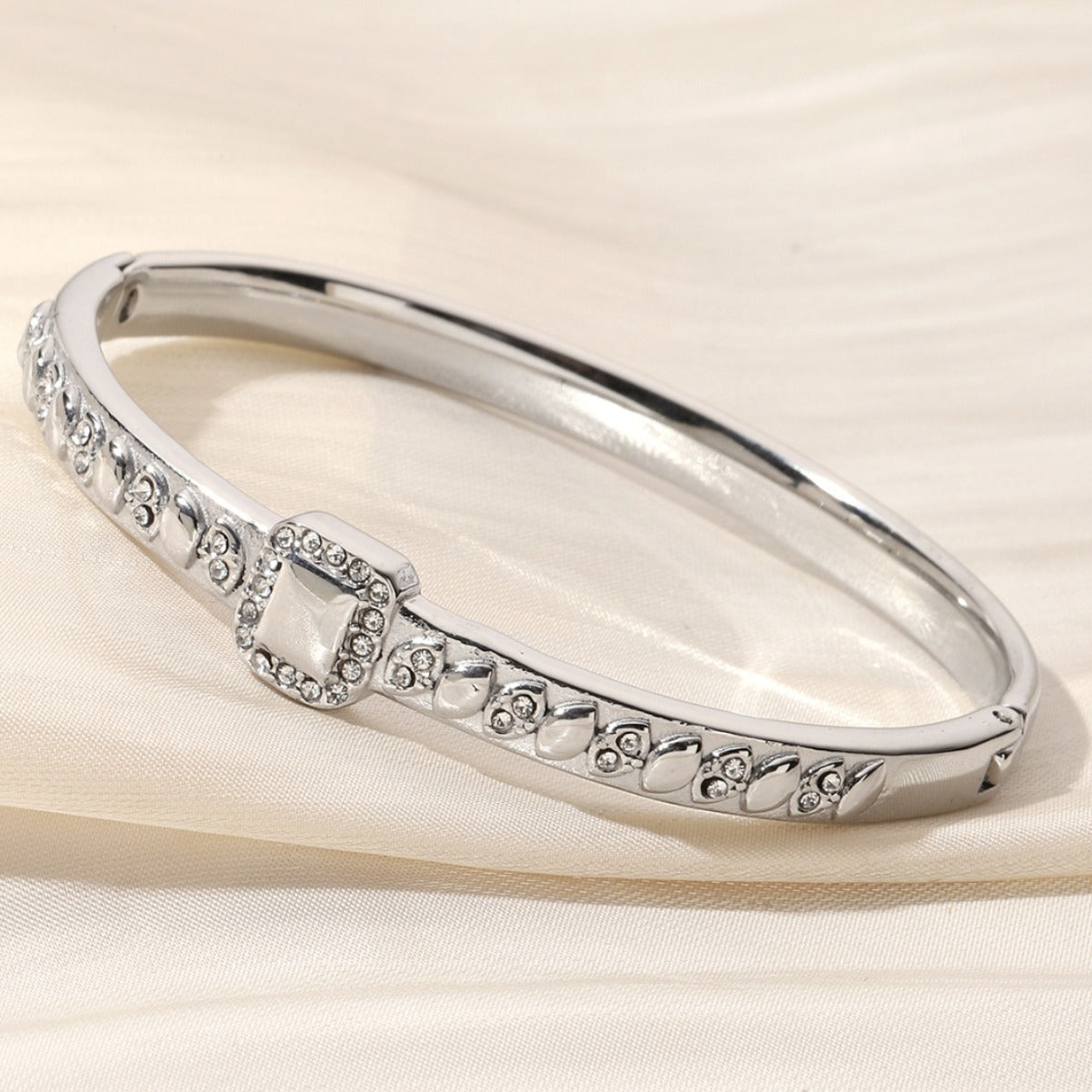 Water Droplets Bangle For Women In Golden Titanium Steel Featuring Rhinestones Inlay