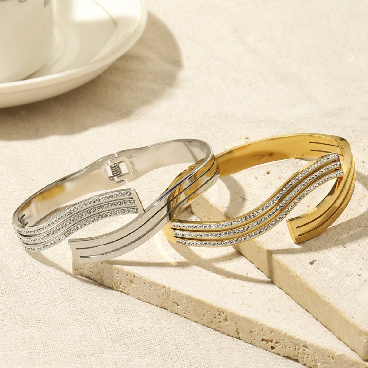 Exaggerated Lines Bangle For Women In Titanium Steel With Golden Electroplated Finish