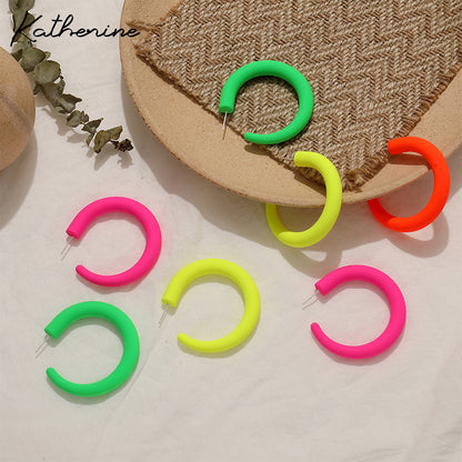 Exaggerated Fluorescent Green Acrylic Candy Earrings For Women With Stoving Varnish Finish