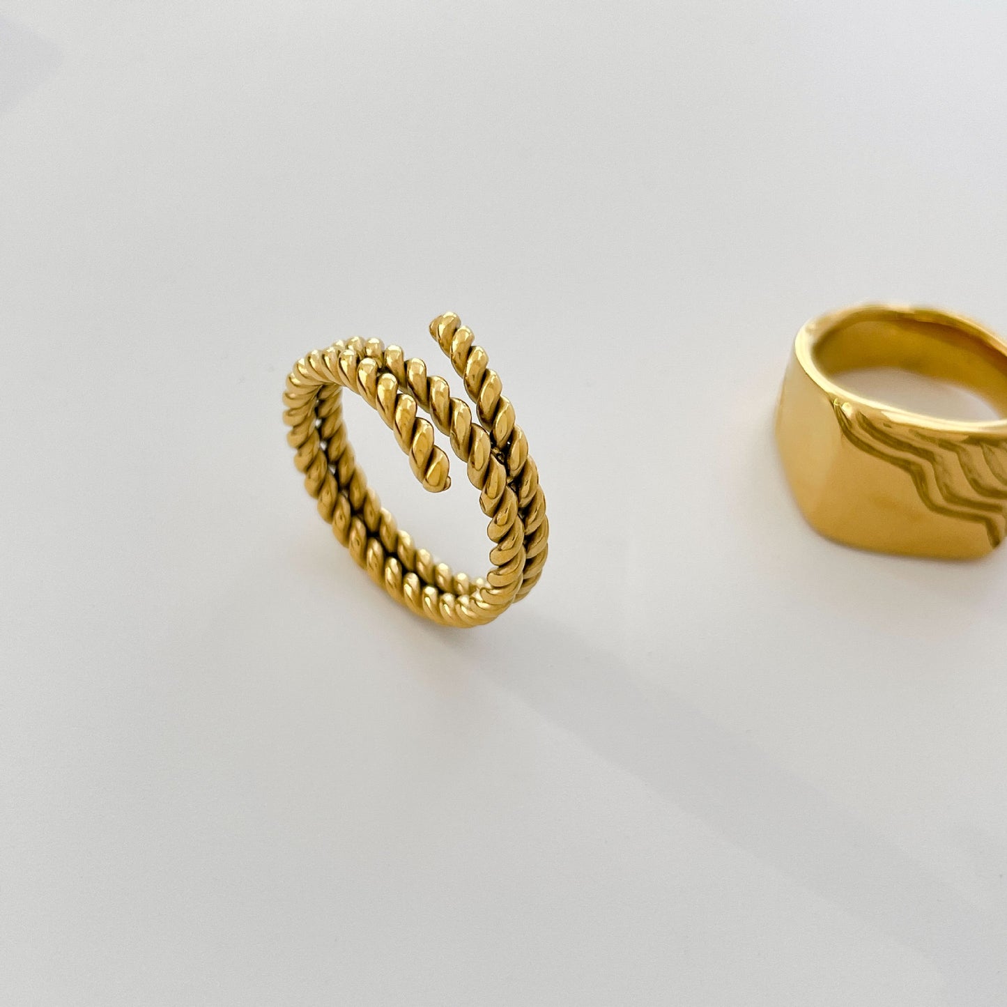 Irregular Pattern Women's Rings In Electroplated 304 Stainless Steel With 18K Gold Plated And PVD Coated Finish
