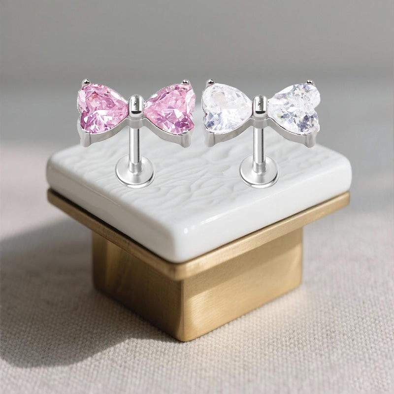 Three-dimensional Flowers Titanium Steel Lip Ring With Platinum Plating And Zircon Inlay, 1 PCS Package, Unisex