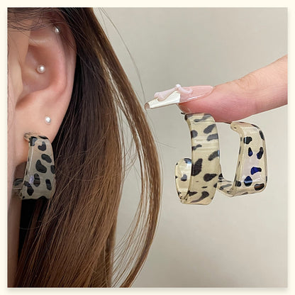 Leopard Print Earrings For Women In Simple Style, Made Of Acrylic With Stoving Varnish Finish