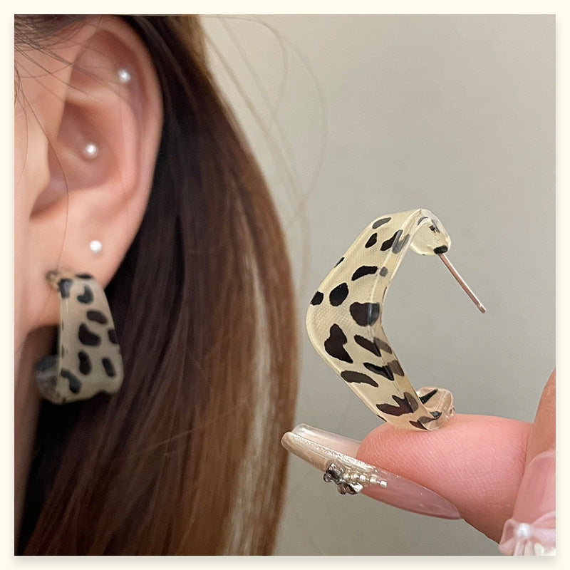 Leopard Print Earrings For Women In Simple Style, Made Of Acrylic With Stoving Varnish Finish