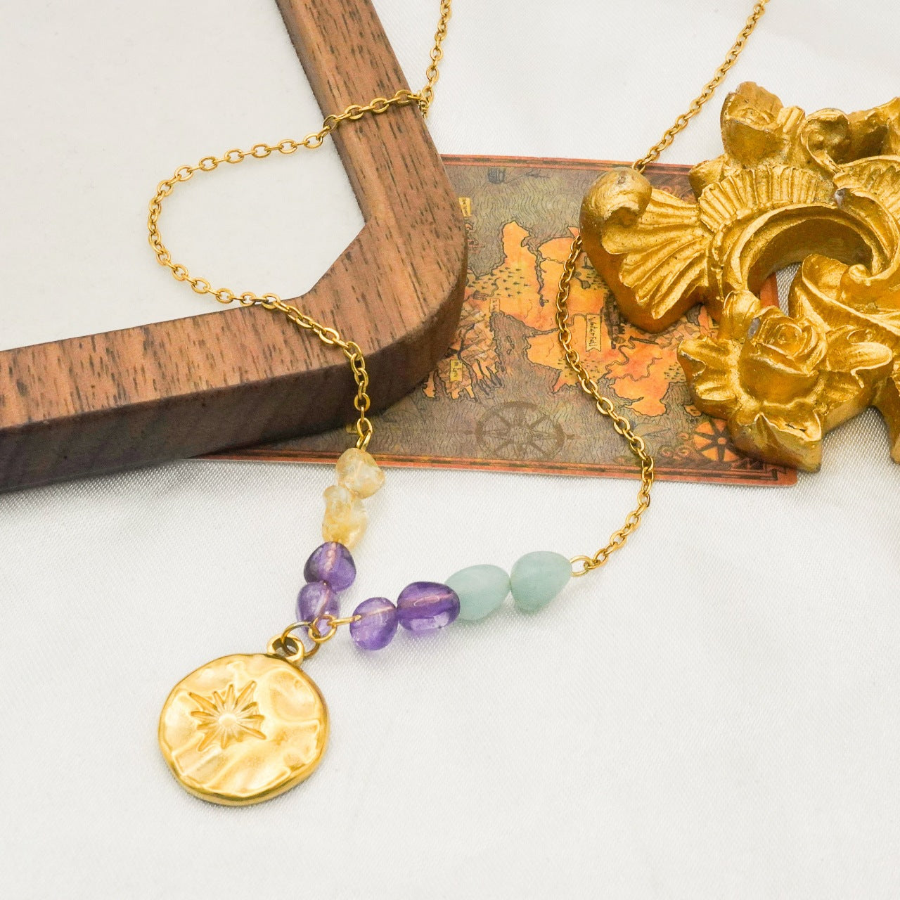 Splicing Necklace For Women In Simple Style With 18K Real Gold Plated And Natural Stone Inlay