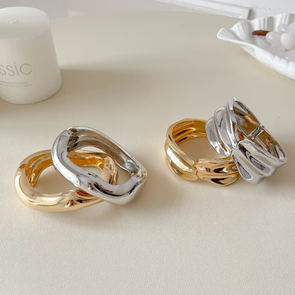 Exaggerated Geometric Bangle For Women In Golden Alloy Featuring Electroplated Finish