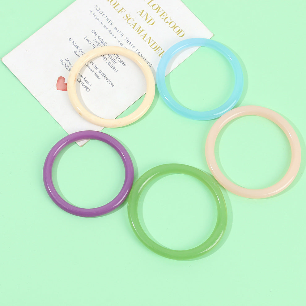 Vintage Style Solid Color Resin Plain Bracelet For Women In Purple Bangle