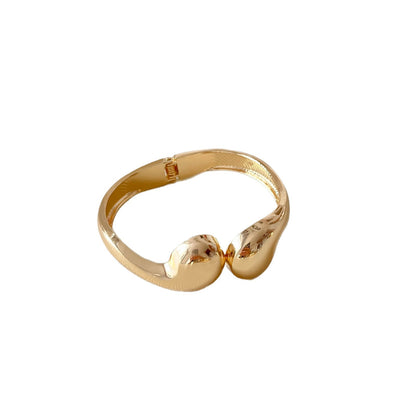 Exaggerated Geometric Bangle For Women In Golden Alloy Featuring Electroplated Finish