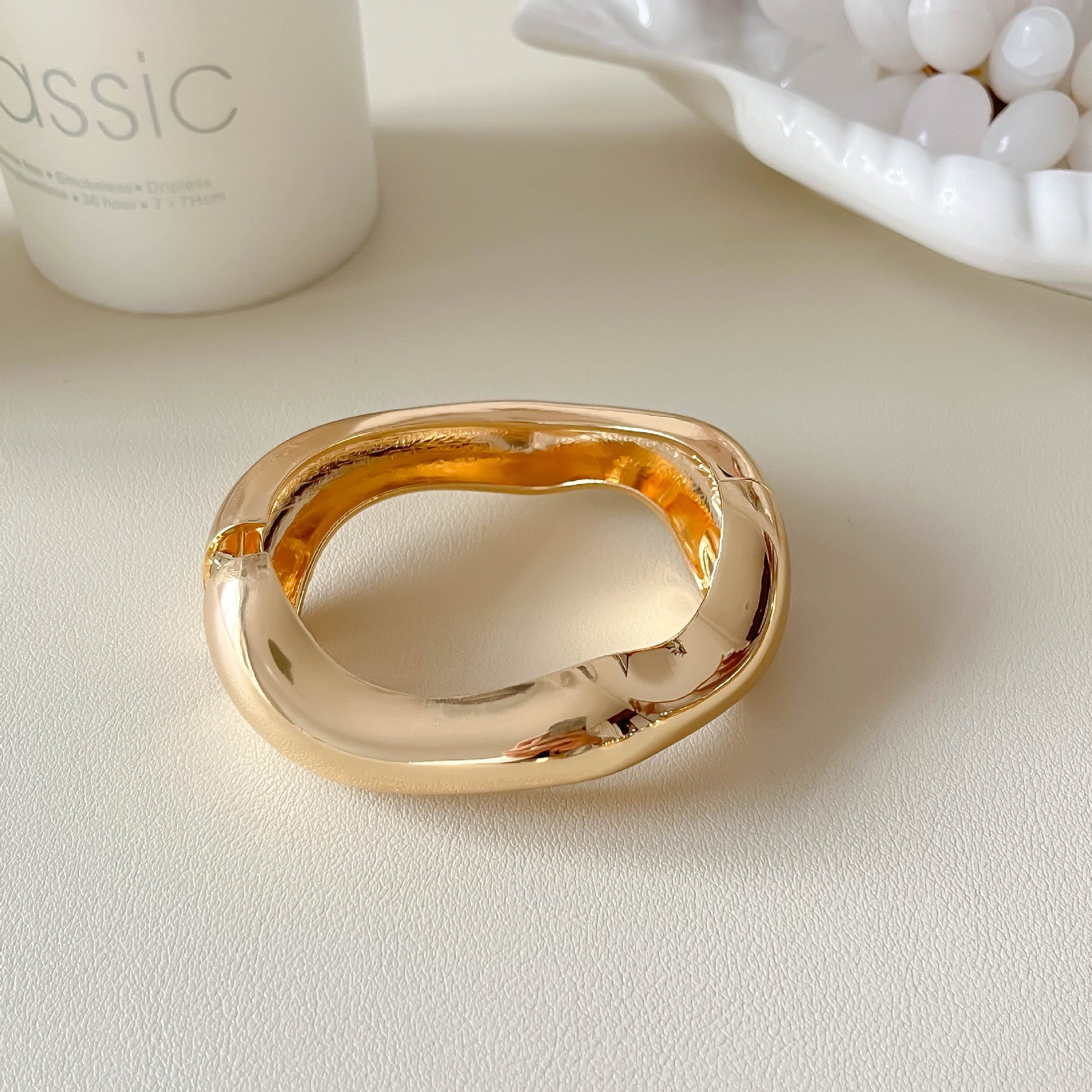 Exaggerated Geometric Bangle For Women In Golden Alloy Featuring Electroplated Finish
