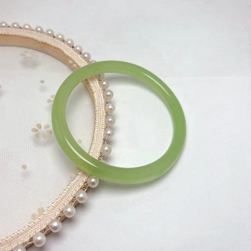 Vintage Style Solid Color Resin Plain Bracelet For Women In Purple Bangle