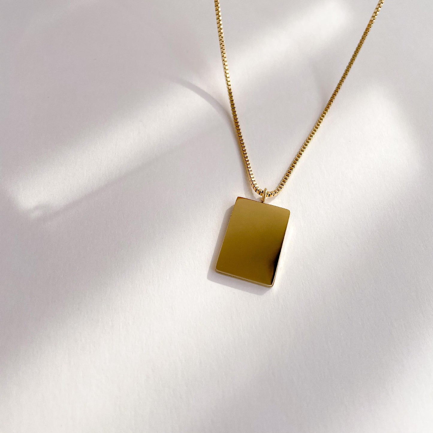 Clouds Necklace For Women Featuring Electroplated 304 Stainless Steel With 18K Real Gold Plated Cable Chain