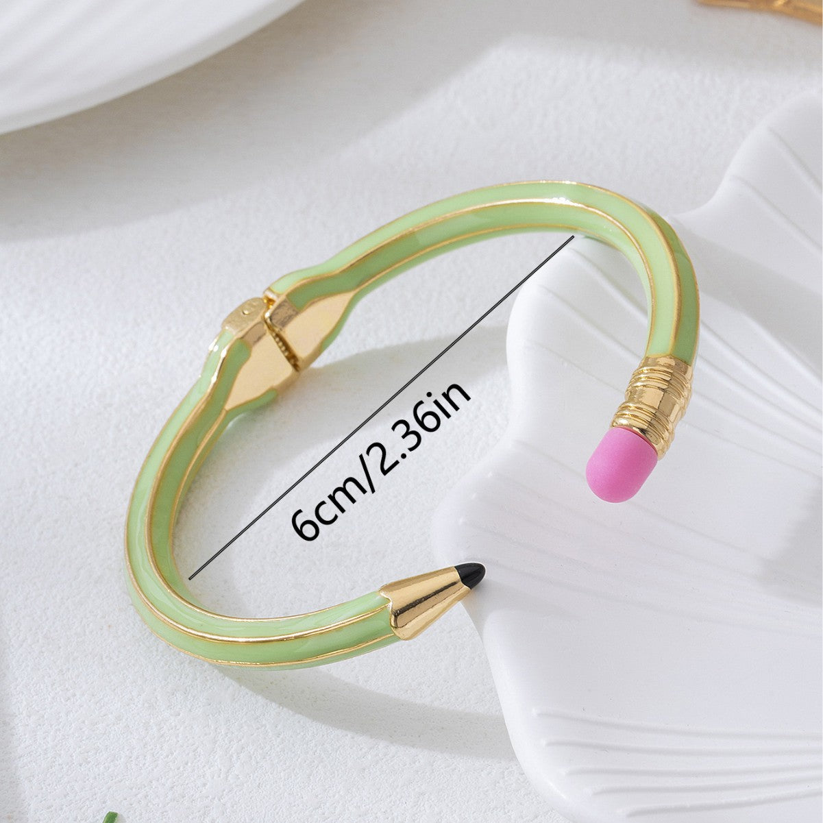 Retro Asymmetrical Zinc Bangle For Women Featuring Unique Colour Design