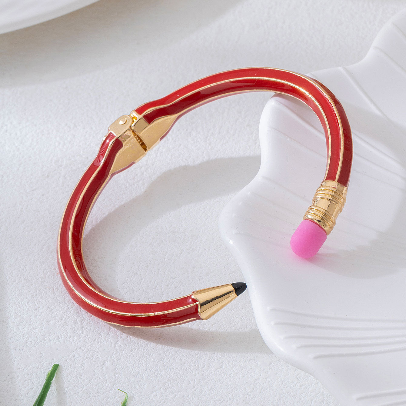 Retro Asymmetrical Zinc Bangle For Women Featuring Unique Colour Design