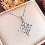 XL1677 Diamond Oval Necklace Silver