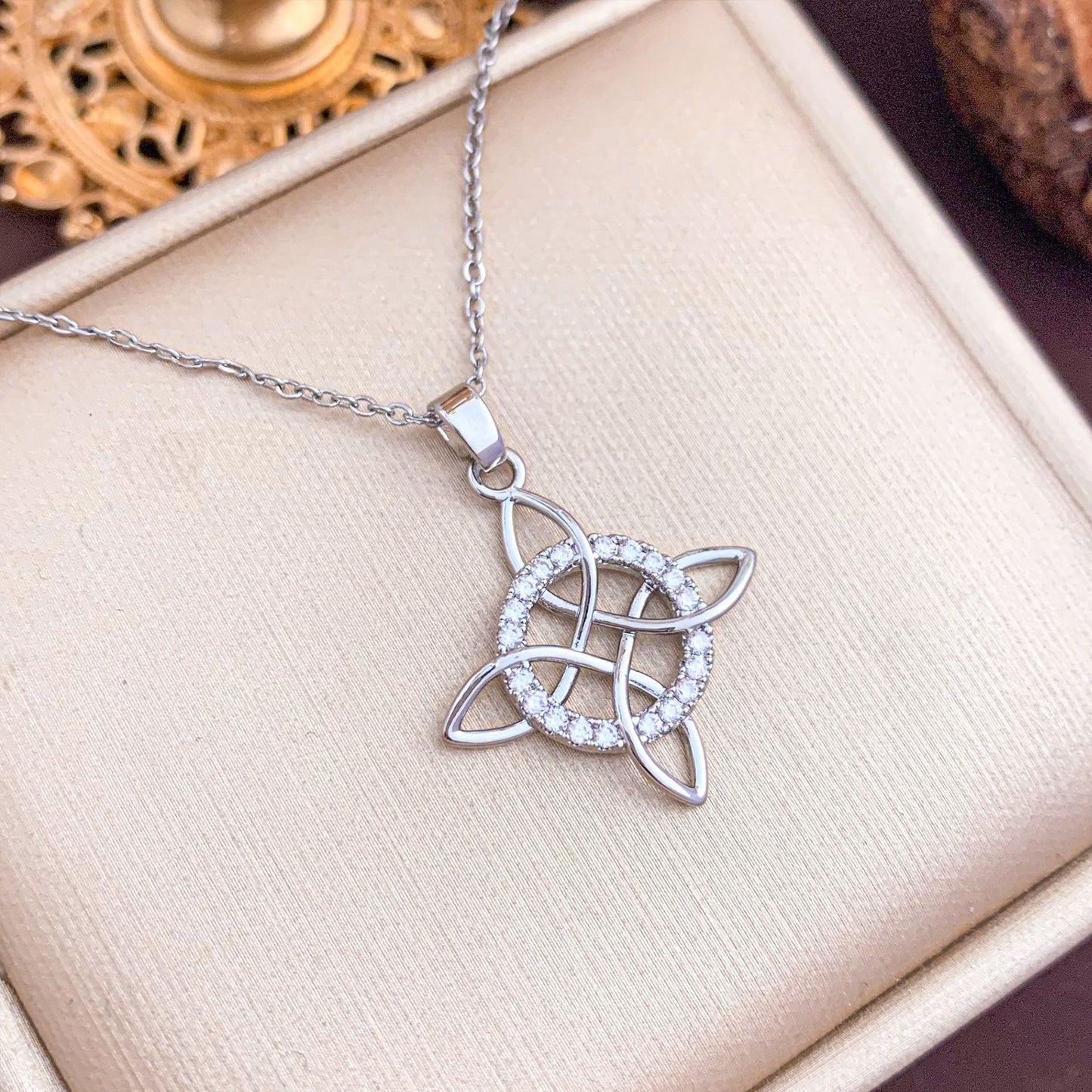 Simple Style Titanium Steel Knot Necklace For Women With Cable Chain Featuring Witches Knot Jewelry Design