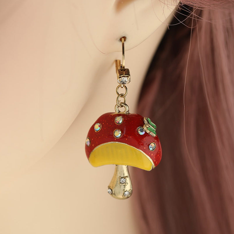 Mushroom Enamel Brooch For Women In Cartoon Style With Colourful Rhinestones Inlay On Metal