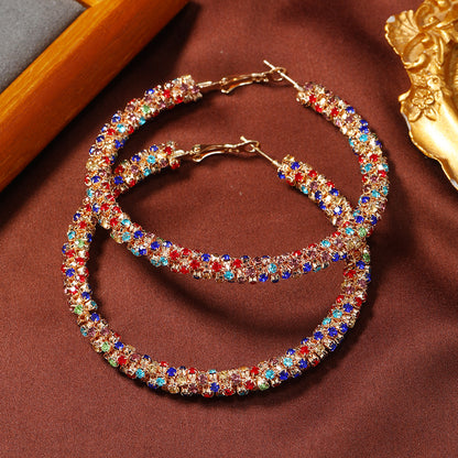 Elegant Three-dimensional Circle Alloy Pendant For Women With Rhinestones, Perfect For Date Occasion