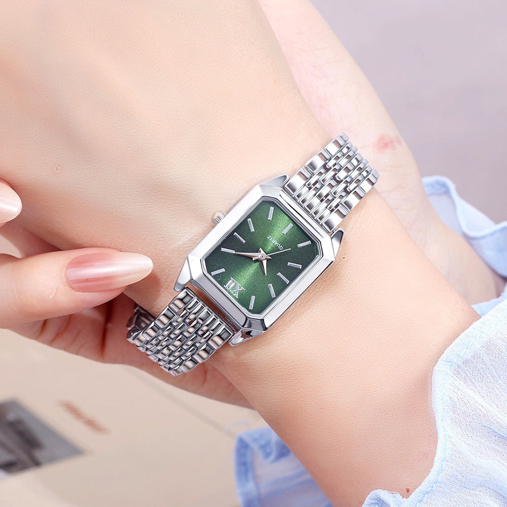 Women’s Quartz Watch With Alloy Strap And Single Folding Buckle, Featuring Ordinary Glass Mirror And Pointer Display