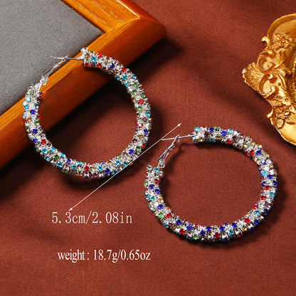 Elegant Three-dimensional Circle Alloy Pendant For Women With Rhinestones, Perfect For Date Occasion