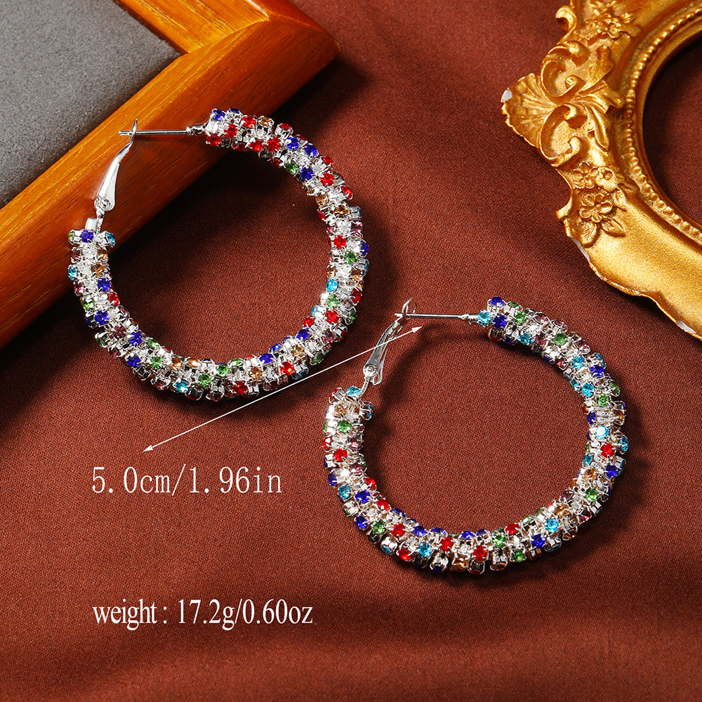 Elegant Three-dimensional Circle Alloy Pendant For Women With Rhinestones, Perfect For Date Occasion