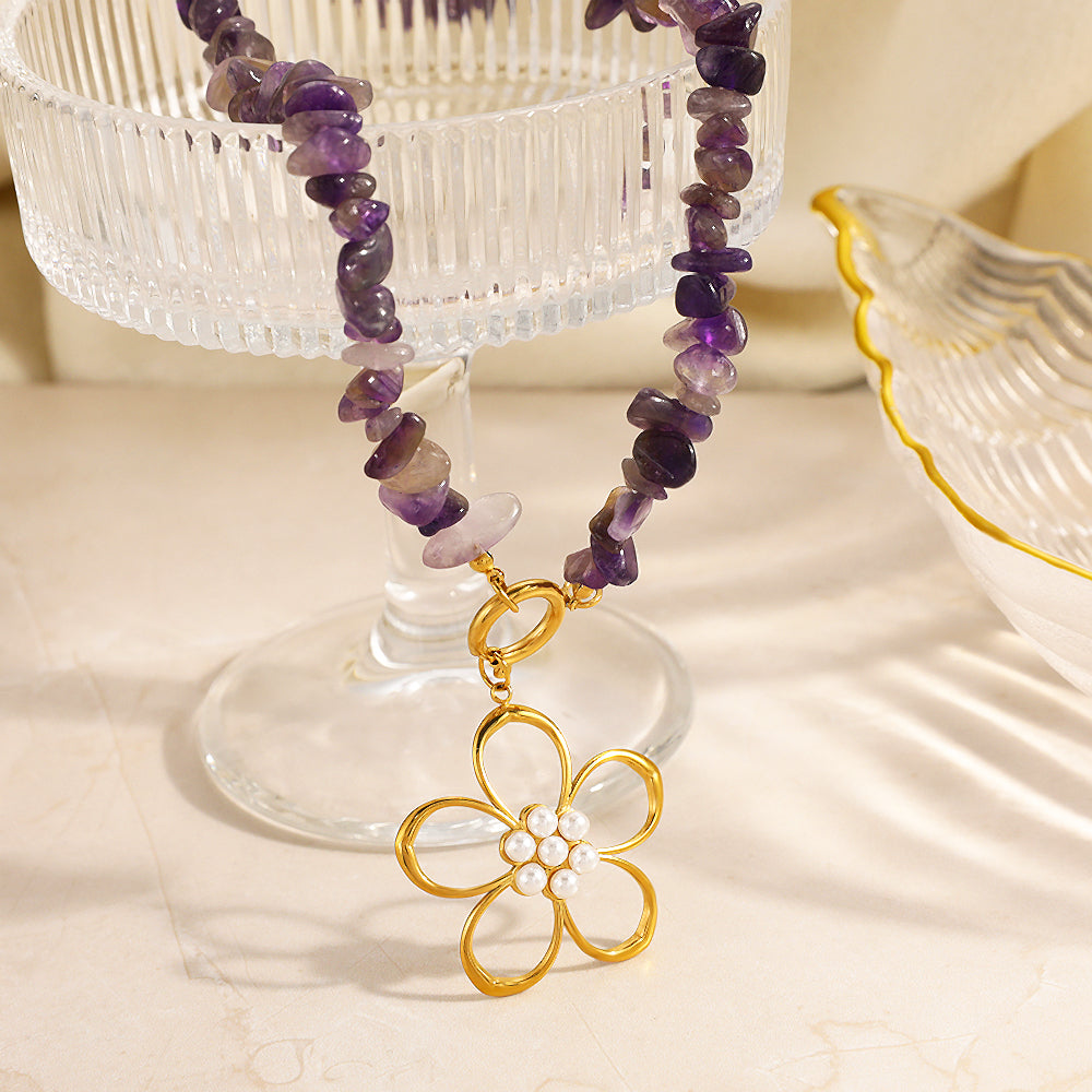 Unisex Flowers Necklace For Everyday Wear Featuring 304 Stainless Steel With 18K Real Gold Plated Beaded Chain And Plastic Inlay