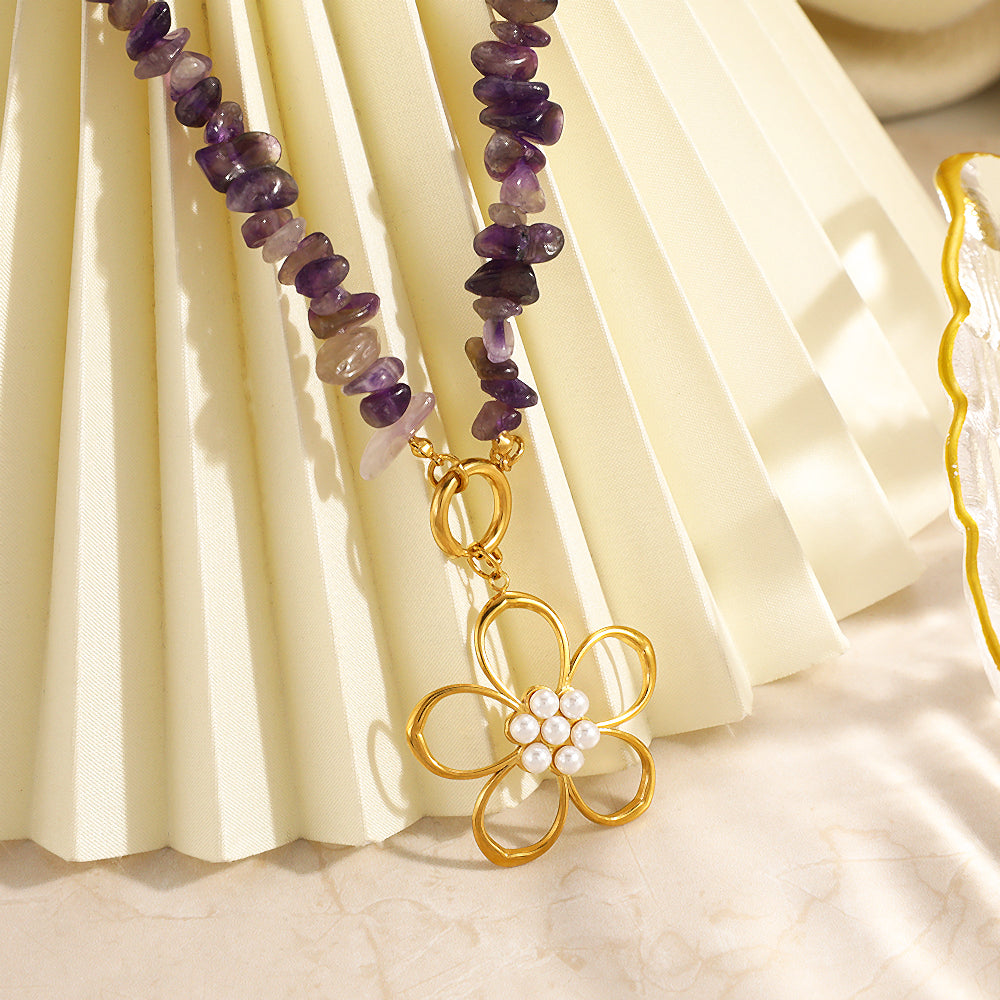 Unisex Flowers Necklace For Everyday Wear Featuring 304 Stainless Steel With 18K Real Gold Plated Beaded Chain And Plastic Inlay