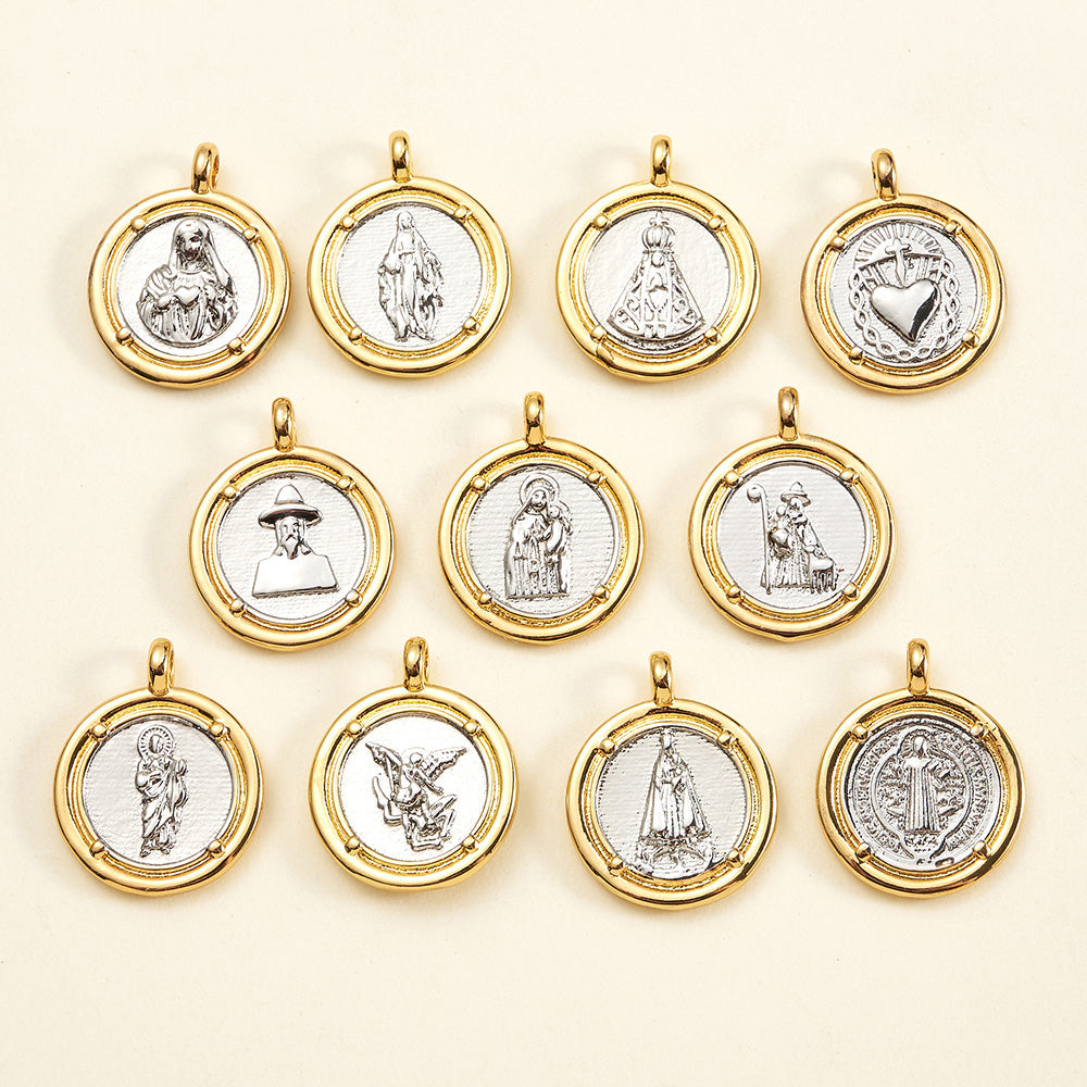 Round Copper Pendant With 18K Gold Plating, Electroplated Process, Thickness 0.05µm-0.08µm, 1 Pc/Package