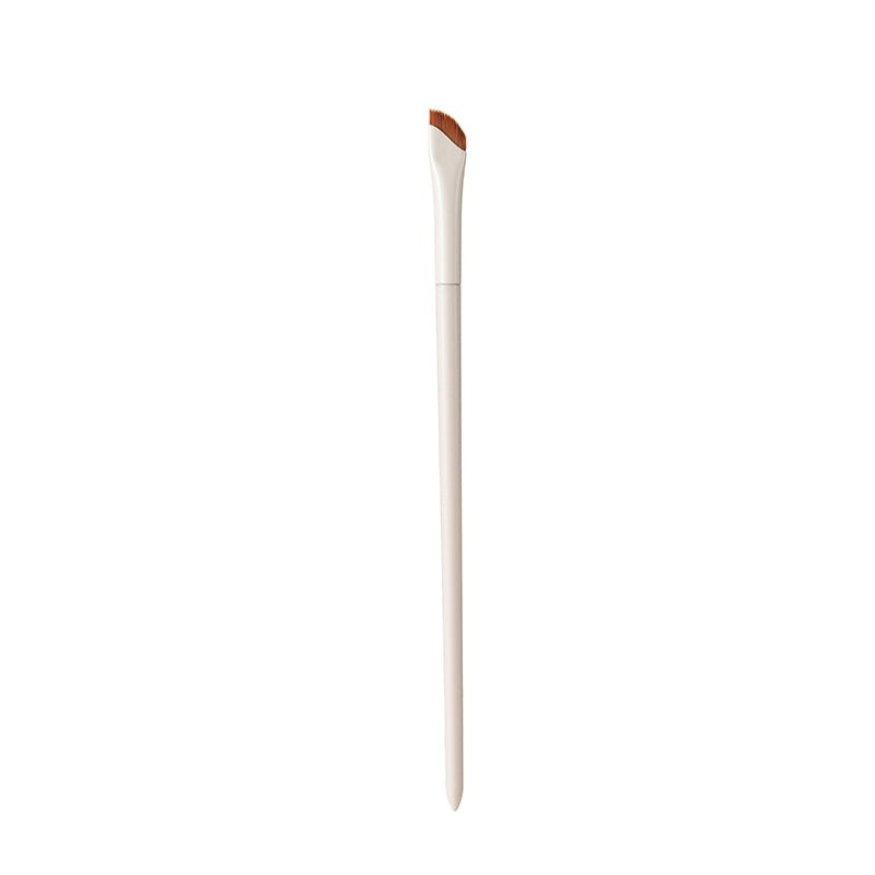 White Makeup Brush With Plastic Handgrip, 1 Piece Featuring Soft Artificial Fiber Bristles For Precise Application