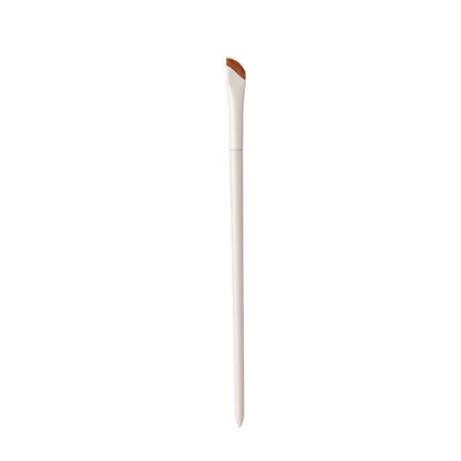 White Makeup Brush With Plastic Handgrip, 1 Piece Featuring Soft Artificial Fiber Bristles For Precise Application