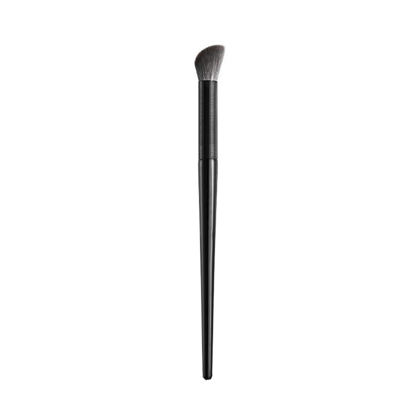1 Piece Eyeshadow Brush With Plastic Handgrip Featuring Soft Artificial Fiber For Precise Makeup Application