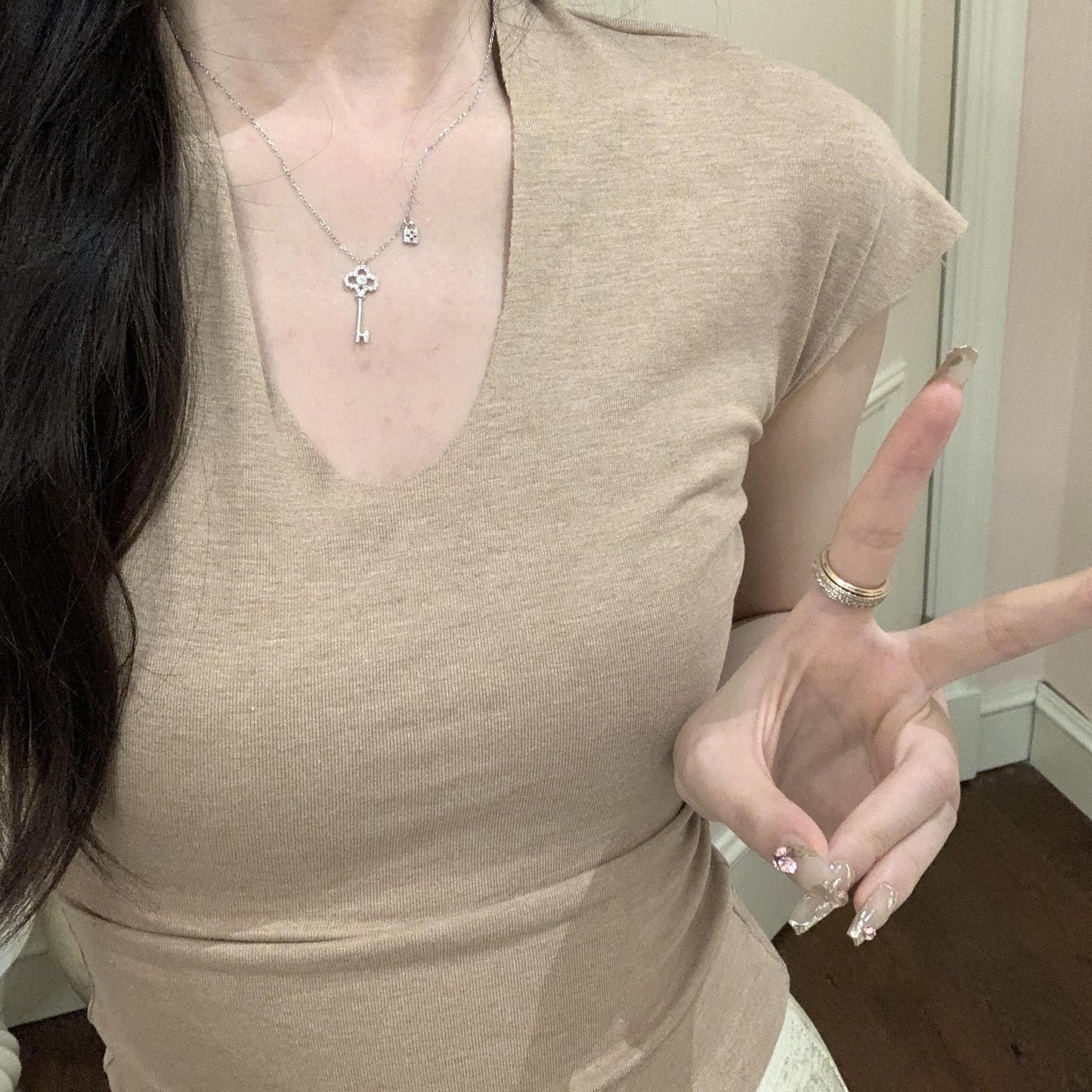 Crown Necklace For Women In 304 Stainless Steel With Golden Cable Chain