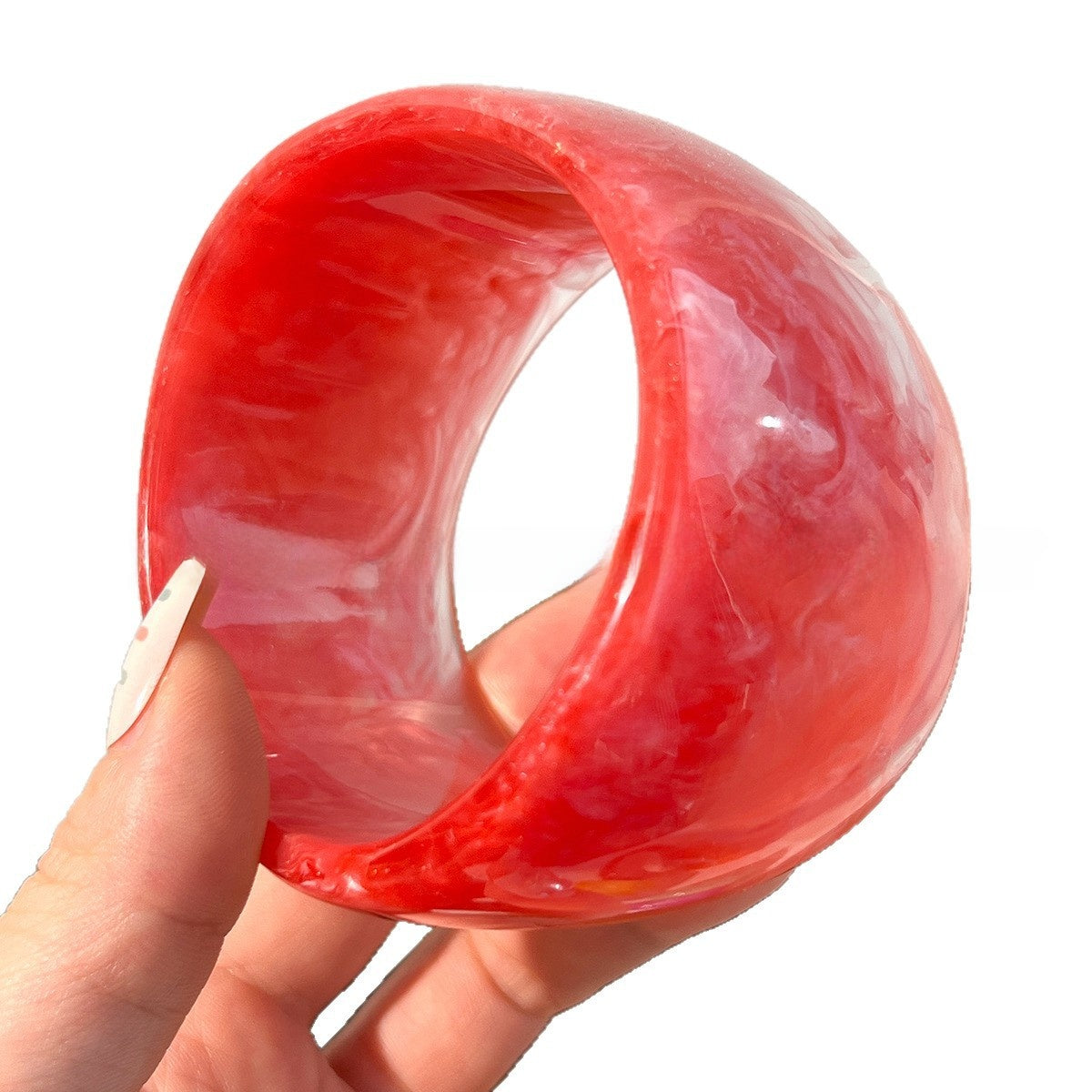 Retro Geometric Bangle For Stylish Looks, Made With Durable Resin Material In Elegant Colour