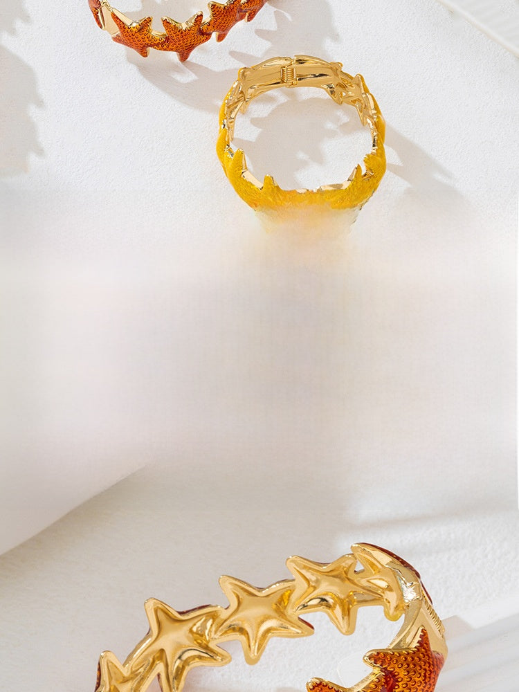 Exaggerated Starfish Bangle For Women In Electroplated Alloy Featuring Unique Design