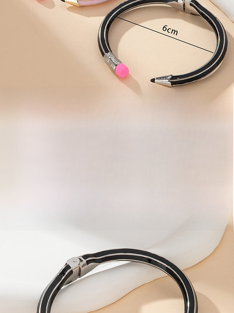 Retro Asymmetrical Zinc Bangle For Women Featuring Unique Colour Design