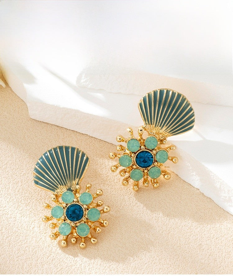 Retro Stud Earrings For Women Featuring Cyan Shell Inlay Made Of Durable Zinc Alloy