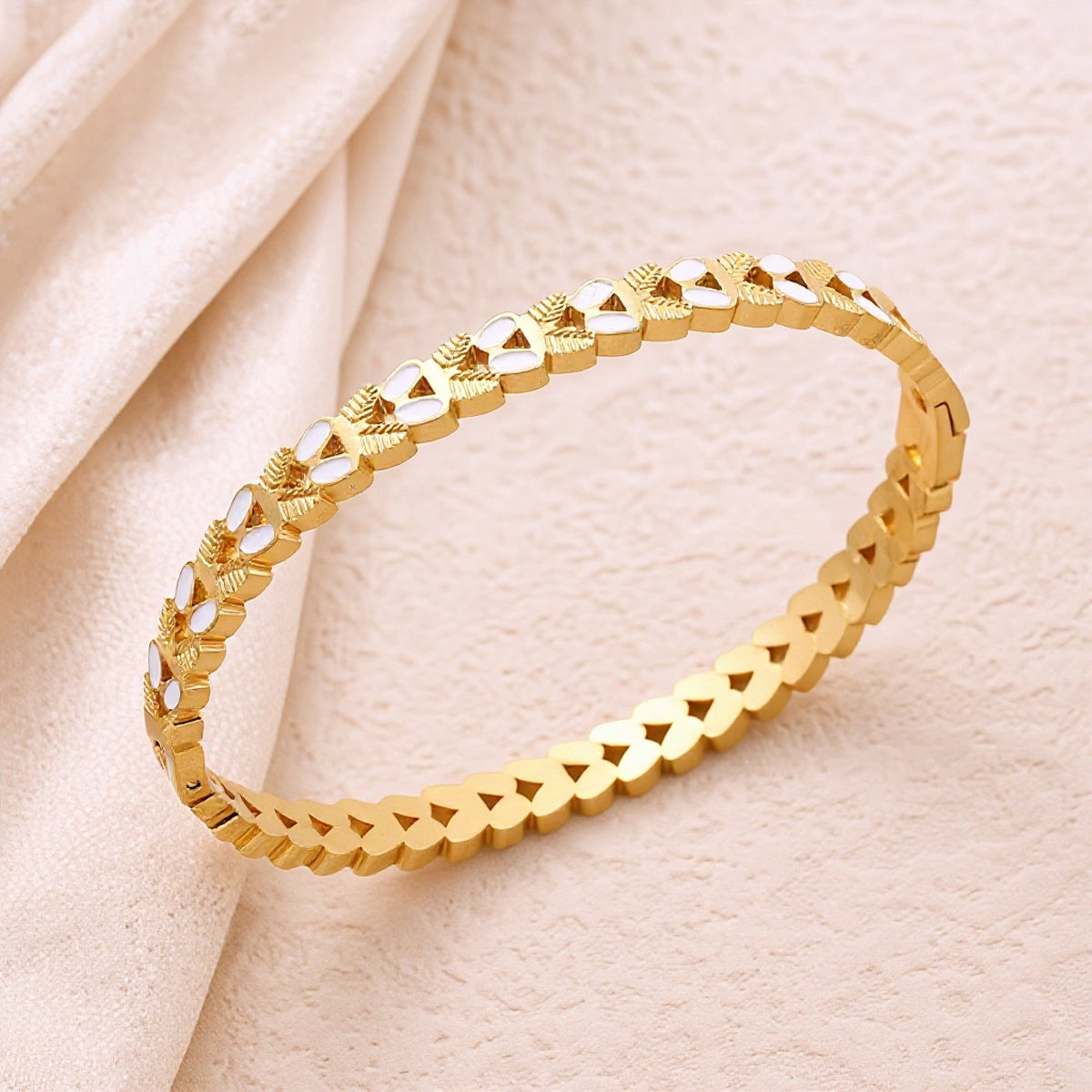 Polished Geometric Bangle For Women In 304 Stainless Steel With 18K Real Gold Plated PVD Coating