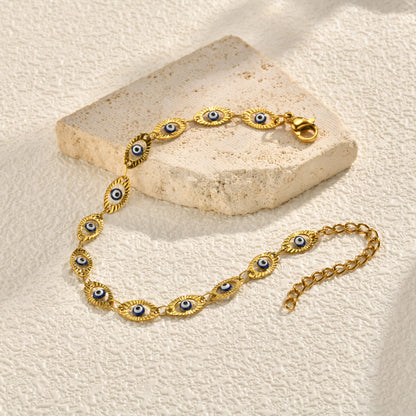 Casual Portrait Bracelet For Everyday Wear Featuring 304 Stainless Steel With 18K Real Gold Plated Finish And Paperclip Chain