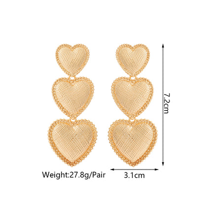 Heart Shape Zinc Alloy Women’s Retro Style Golden Banquet Accessory With Textured Craft